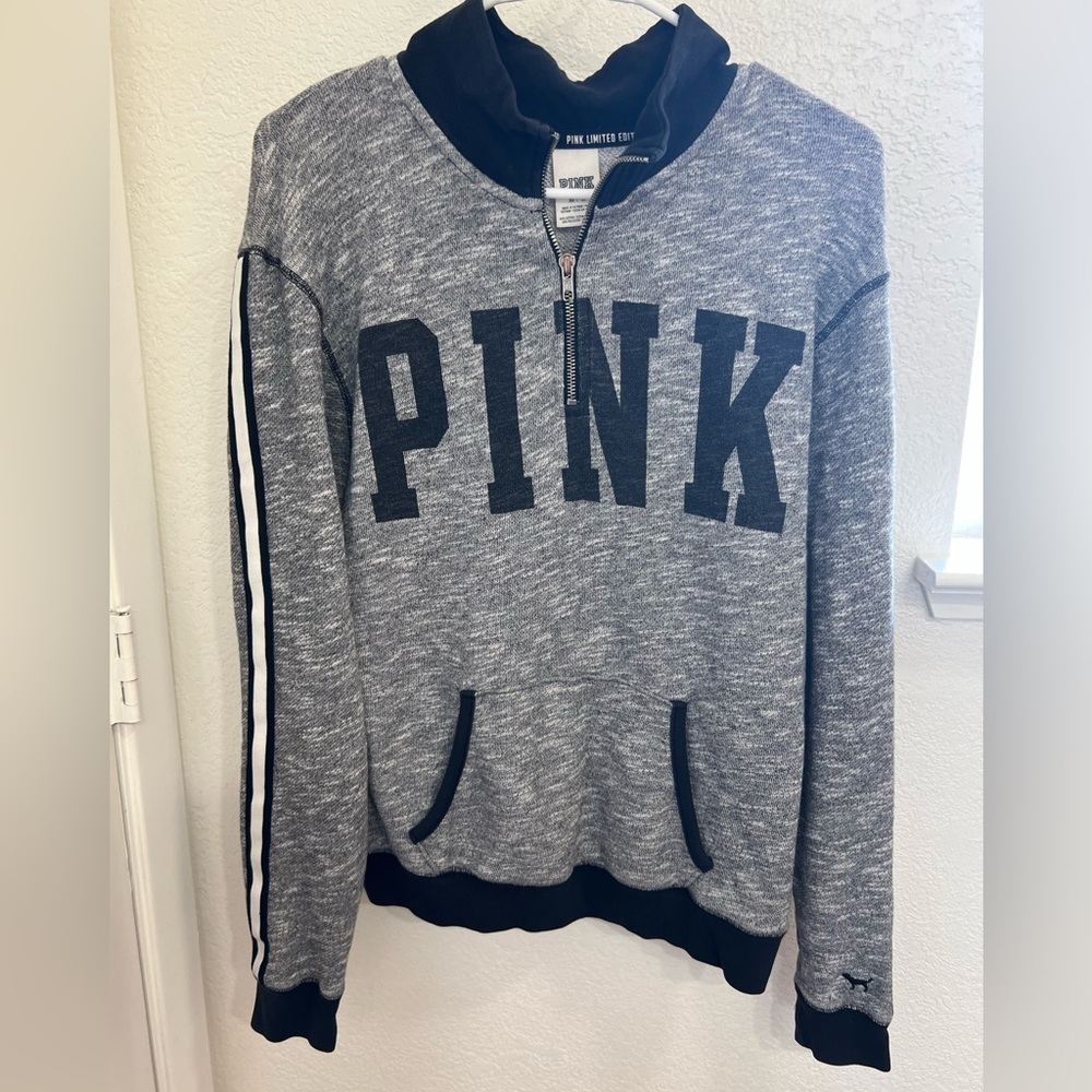 PINK Limited Edition 3/4 zip